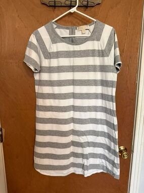 Michael Kors Gray and White Striped Short Sleeve Dress